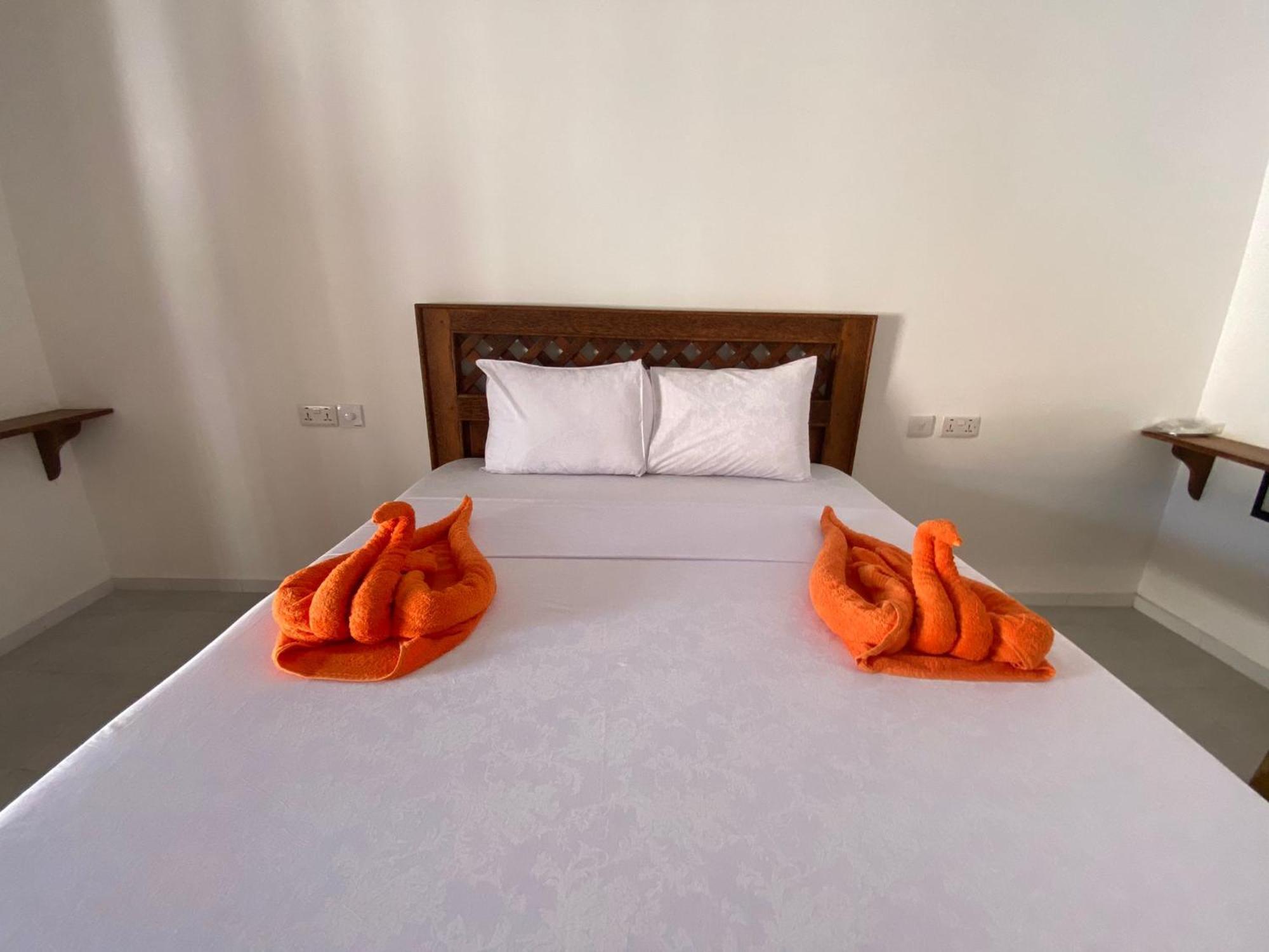 Amani Hotel Падже Экстерьер фото